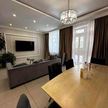 Аренда ДОМА в Совиньоне,  280м²,подвал,10 сот