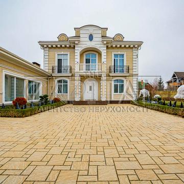 Вишнева вул.