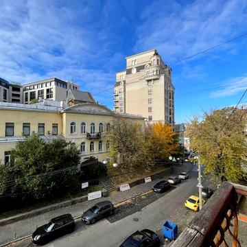 Лютеранська вул., 17