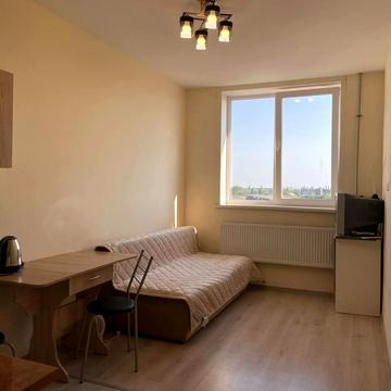 Миколи Боровського вул., 37т
