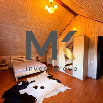 Продається будинок з банею в Петрушках.