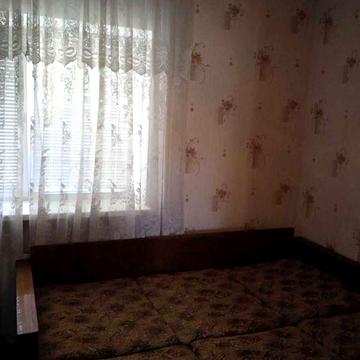 сдаю не большой домик в частном секторе в районе завод Зоря ...