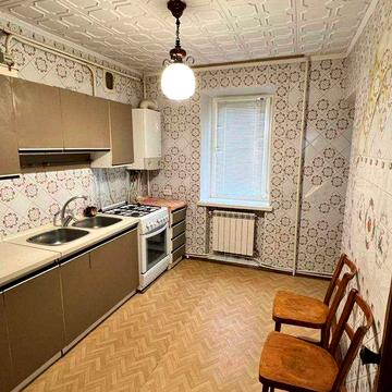 Продається 3 кімнатна квартира на 3 мікрорайоні
