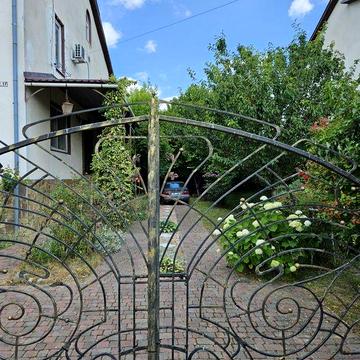 Продаж  2 поверхового будинку в Минаї   (Ужгород)