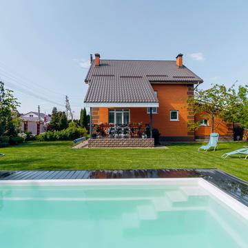 Виноградна
