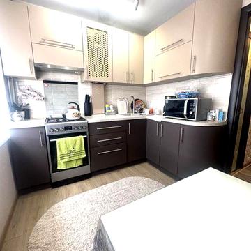 Продам Власну 2к.к в селищі Ольшанскому можливий продаж по сертифікату