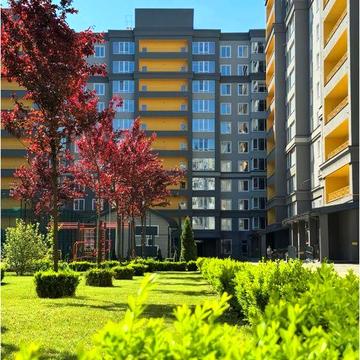Простора однокімнатна квартира 45 м3 в найкоащому районі Бучі