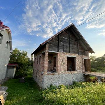 Продаж приватного будинку, незавершеного будівництва в с.Корнич