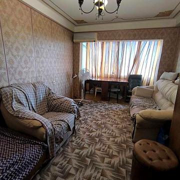 Продам 1 кімнатну квартиру, Соломянський, Ратушного, 5