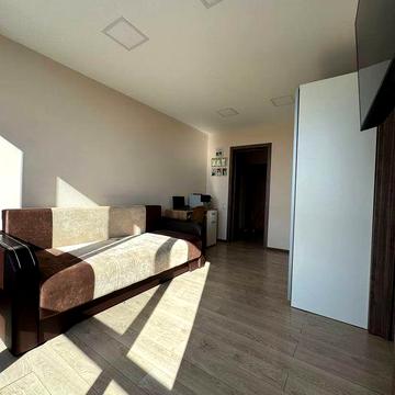 Продаж 2к квартири, з меблями та капітальним ремонтом