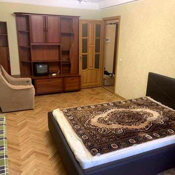 Оренда 1-к квартири на вул. Ентузіастів