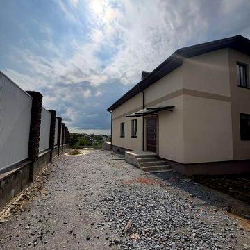 € Продам котедж з панорамним краєвидом