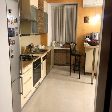 Срочно!!!Продам 3к.кв . Центр,ул.Дарвина 16