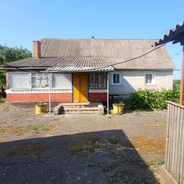 Будинок зі зручностями с.Радівка