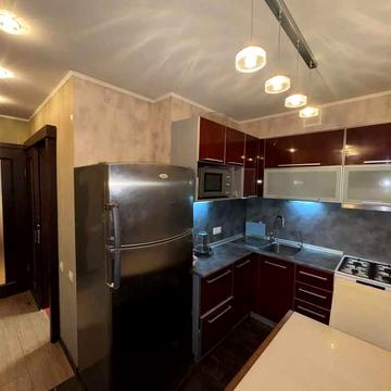 Продам 2 ком. кв. 3 мин. метро Метростроителей, ул. Д. Коцюбайла  L