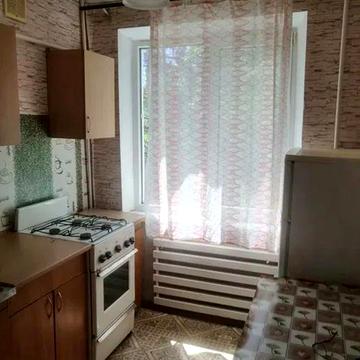 *Продаж 1-к квартири на Московській