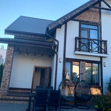 Дуплекс из красного кирпича в Совиньоне. Без комиссии. Лучшее место