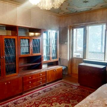 Продам однокімнатну квартиру метро Вирлиця пішки