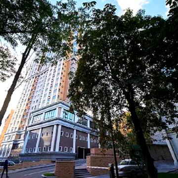 Продаж 4 кімн кв 140м2 ЖК Royal Tower Роял Тауер Саксаганського Центр ЖК Royal Tower