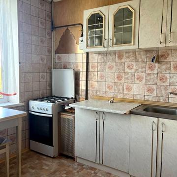 Гвардійців-Широнінців вул., 26