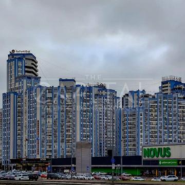 Дніпровська набережна вул., 26