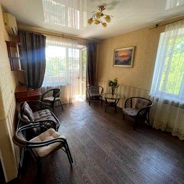Сдам 1 но ком квартиру в центре, Базарная/Канатная