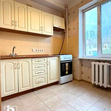 Оренда «євро двійки» 45м² газ Київ Тампере 5а метро Дарниця 12хв пішки