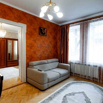 Оренда 2 кімн квартири,  вул. Личаківська 117