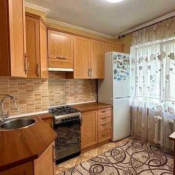 Продам 2-х кімнатну квартиру