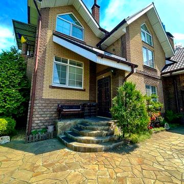 Продаж будинку 430 кв біля Дніпра, Оболонь