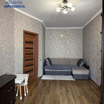 Зоряна вул., 14