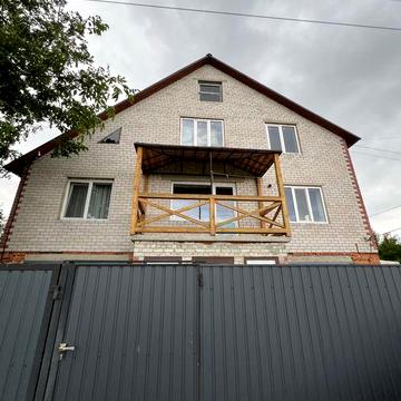 Продаж стильного будинку 180 м2 Чернігів, меблі, техніка