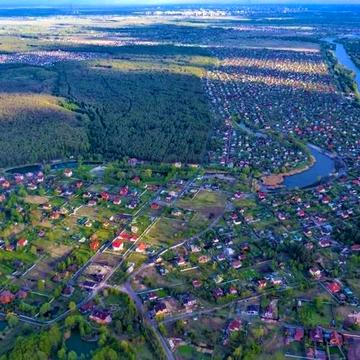 Земельна ділянка з забудовою біля Києва. Ціну знижено