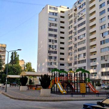 Продам  2х комн кв  общей площадью 102м в ЖК Вернисаж ЖК Вернисаж