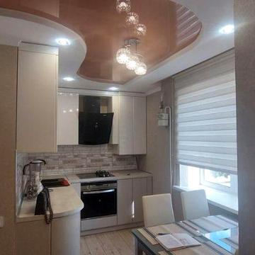 Продаж 2 кімнатноі квартири Озерна !