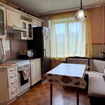 Продам 2к квартиру Левобережный Караван