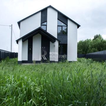 Квітнева вул.