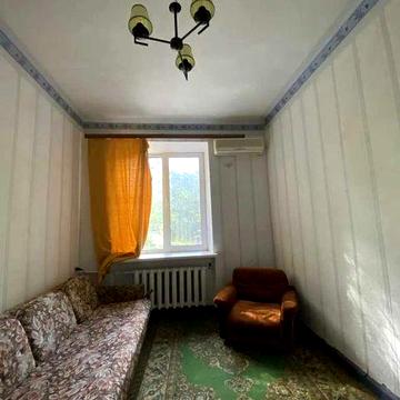 Продам 3-к квартиру, вул. Старокозацька (Центр, парк Чкалова)