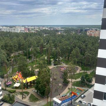 Видова двокімнатна квартира на центральний парк! Заселений будинок!