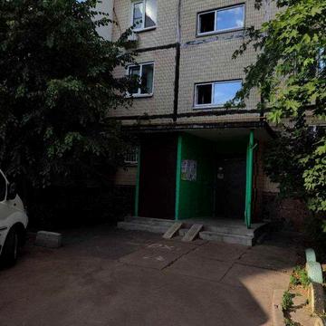 Продажа квартири. м. Лісова вул Мілютенка 44Б.