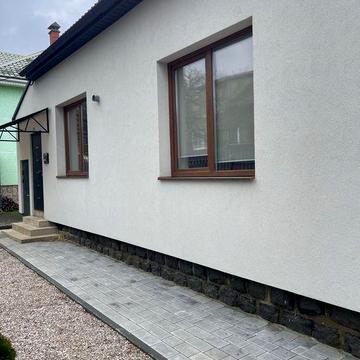Продам однокімнатний будиночок