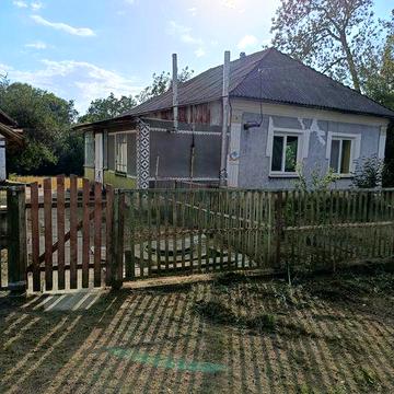 Продам будинок в селі