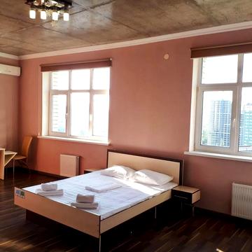 Антоновича вул. (Горького), 72