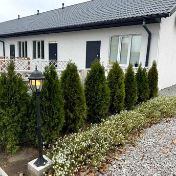 Таунхауз Білогородка з паркінгом ремонтом і меблями. Можлива ЄОселя