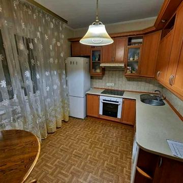 Вишняківська вул., 5-А