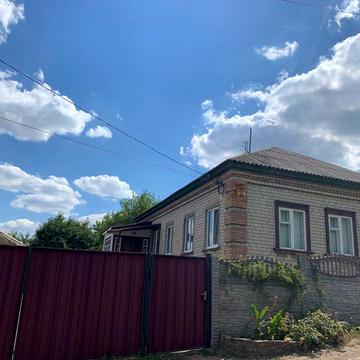 Продаю  будинок в задовільному стані
