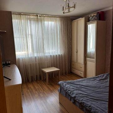 Оренда . Квартира однокімнатна на Троещине ТРЦ Район