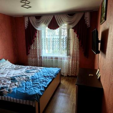 Продам пів будинку м. Чуднів