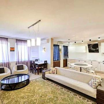 4-кімнатна квартира, Солом’янський р-н, з ремонтом, від власника