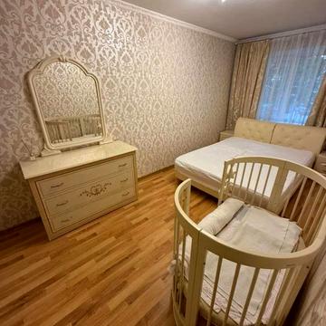 Трикімнатна квартира, проспект Гагаріна, Парк Перемоги